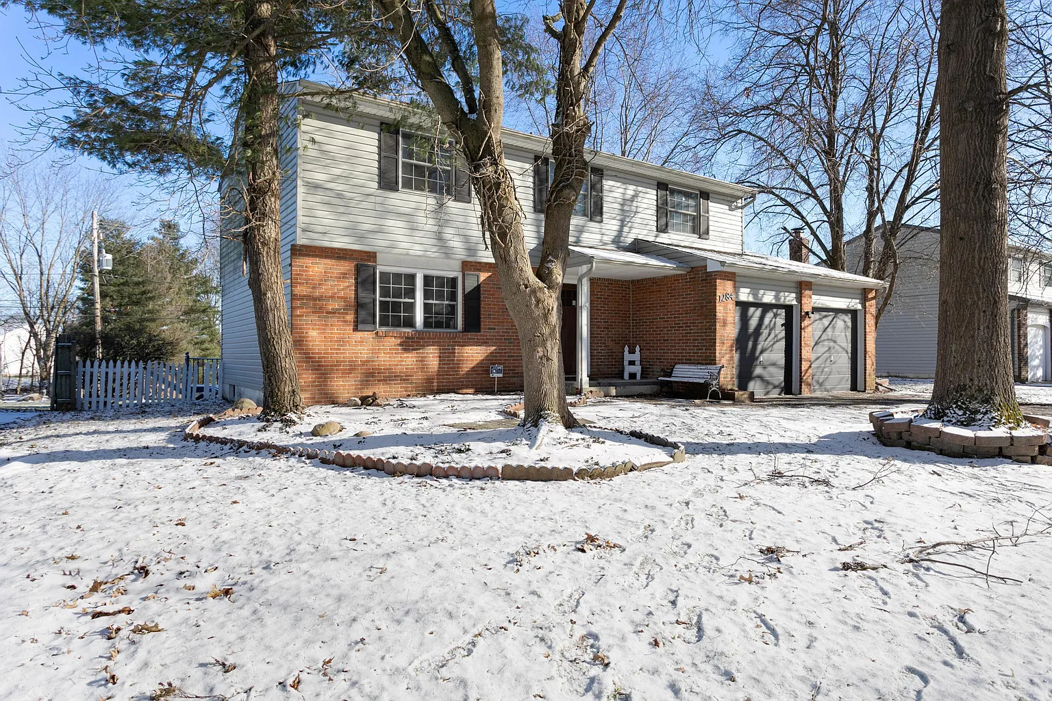 1284 Glenview St photo 1