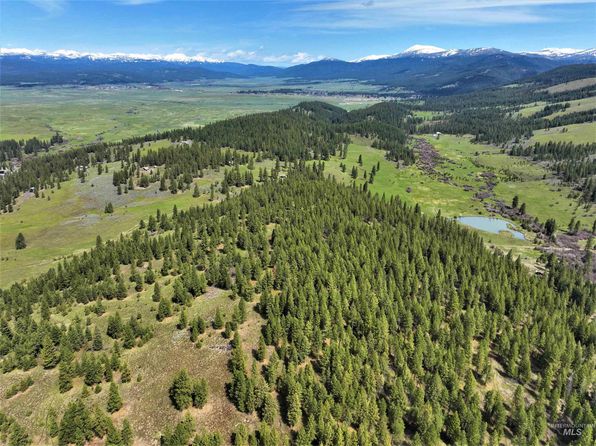 2950 & 3000 Fish Lake Rd, New Meadows, ID 83654