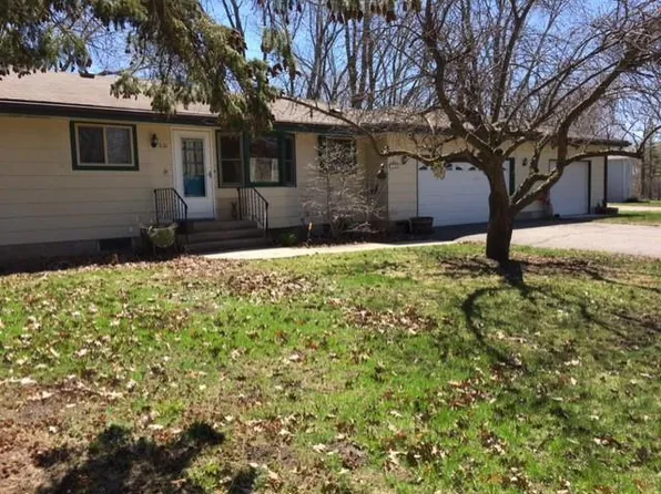 521 Oak Ave SE, Saint Michael, MN 55376