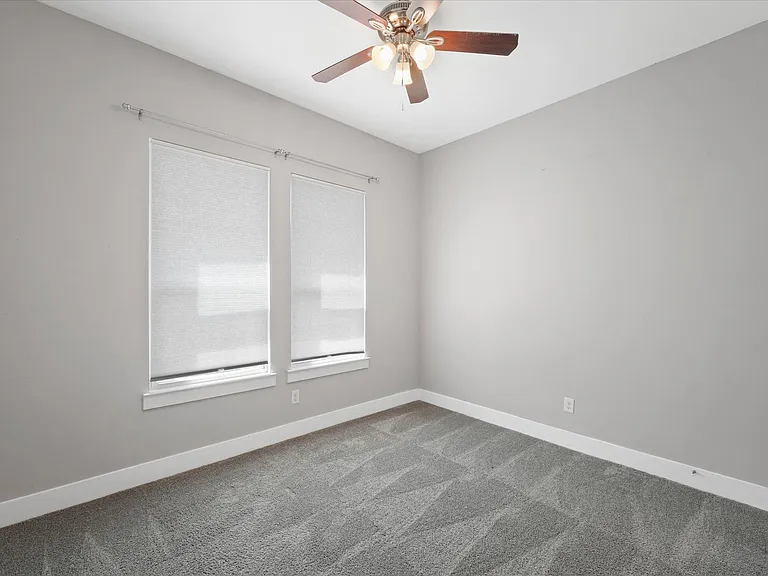 4520 Garrison St — Photo 9