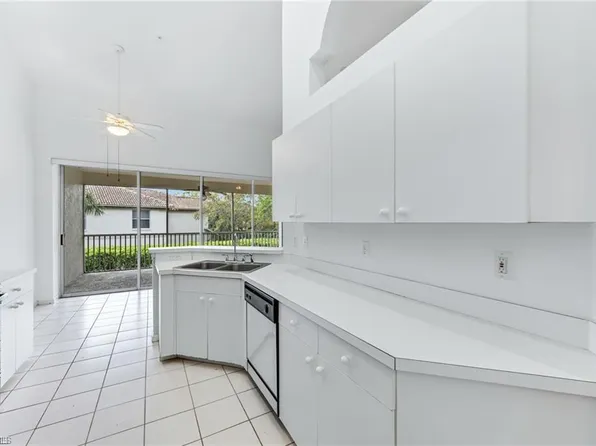 7768 Gardner DR #202, NAPLES, FL 34109