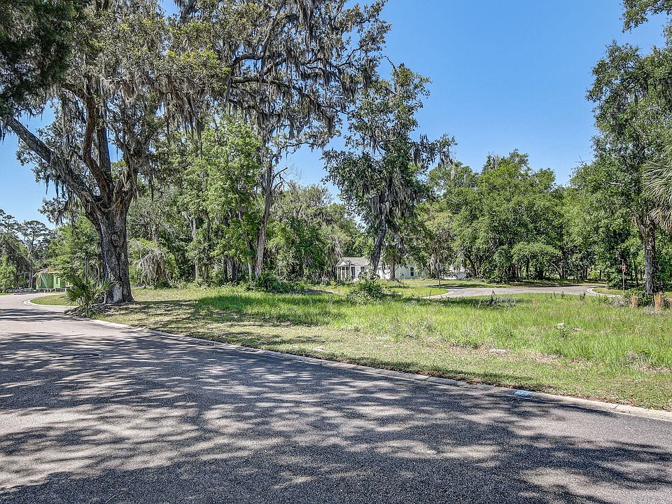 1st image of 28792 Vieux Carre