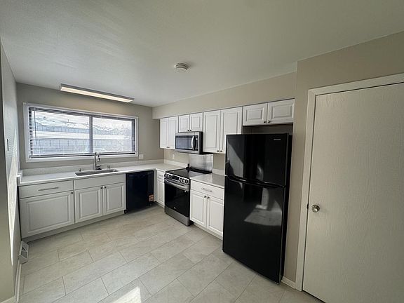 2nd image of 5742 Cambridge CIRCLE #5