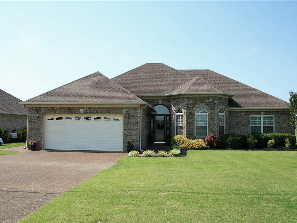 1st image of 1391 Pennell Ln