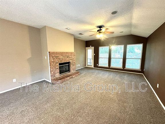 2nd image of 1012 Margaret Dr