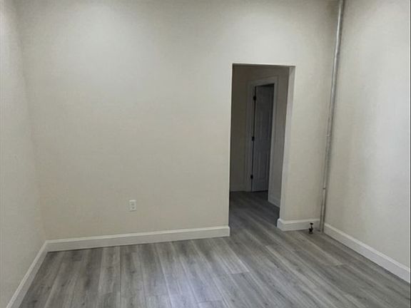 2nd image of 1101 65th St #2