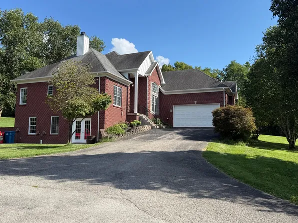 796 Ninevah Rd, Frankfort, KY 40601