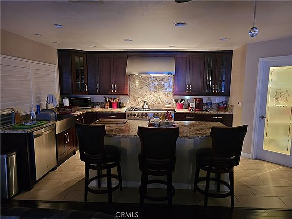 5th image of 850 Etiwanda Ave