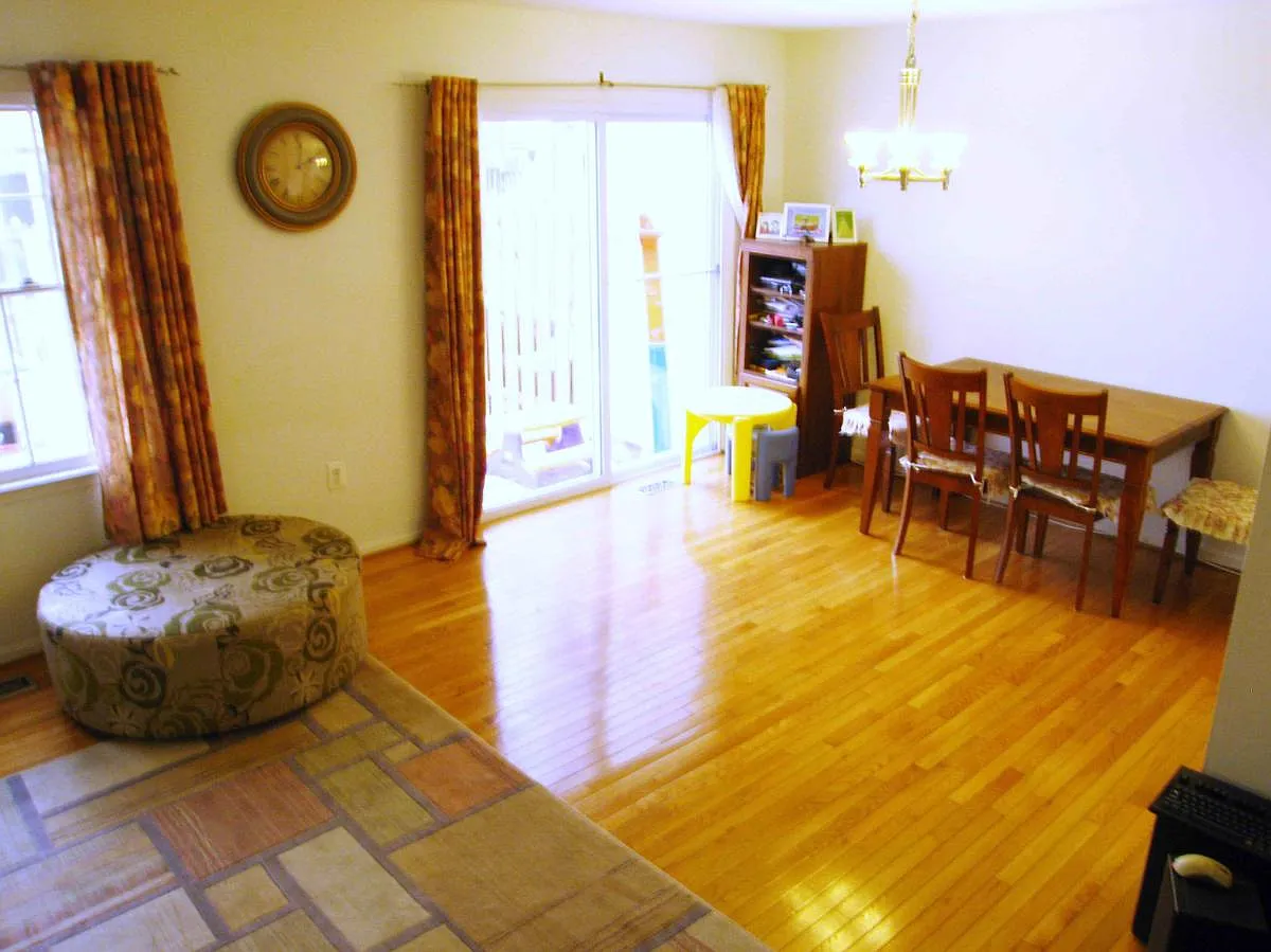 3 bed, 2.5 bath, 1590 sqft, $3,000 — Photo 2