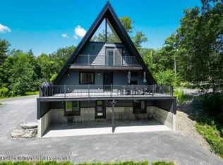 686 Green Lake Rd, Athens, NY 12015