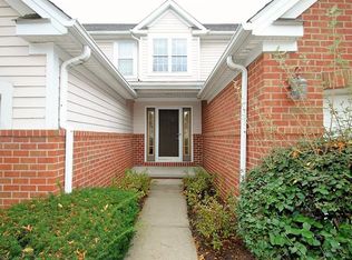9 Shaker Glen Ln, Shaker Heights, OH 44122