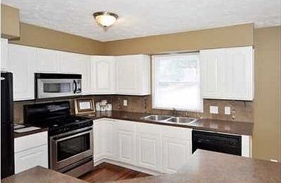 4th image of 3174 Brockwood Dr NE