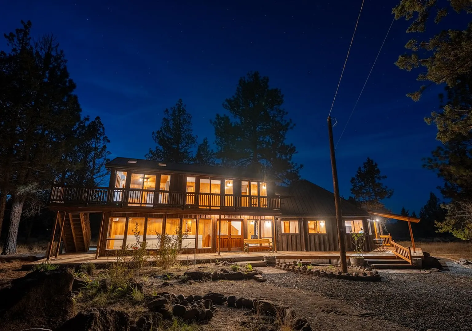 Stargaze in serenity with this Spectacular 5-Bdr Custom Home on a 5 acre lot! — Photo 3
