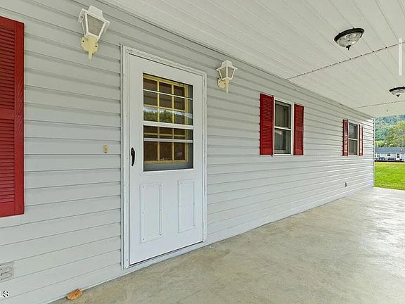 4th image of 512 Race St #1