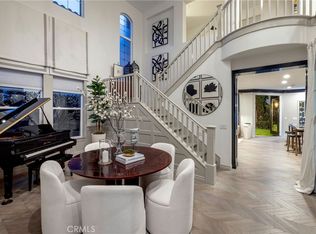 8 Upland, Irvine, CA 92602