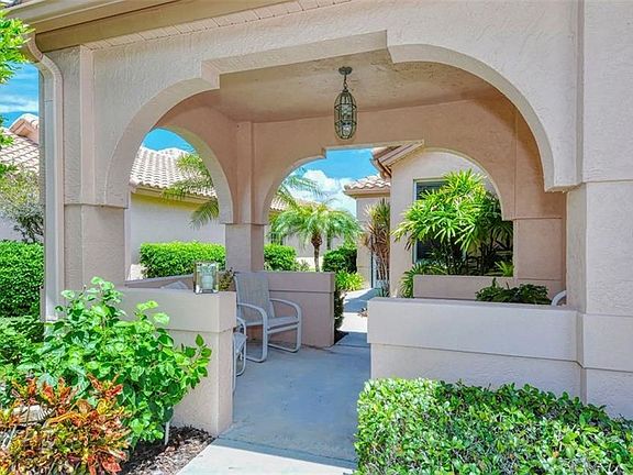 4th image of 7169 Del Lago Dr