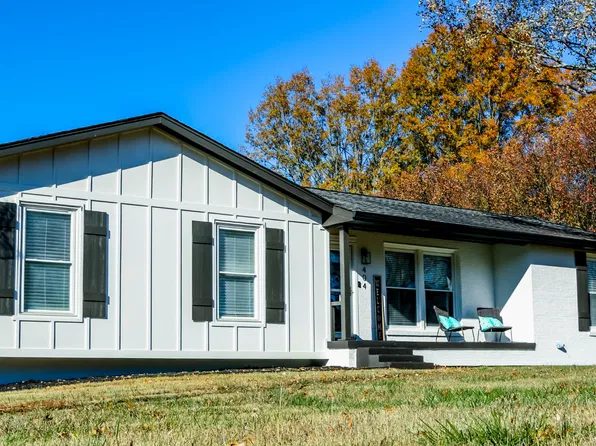 404 Poplar Pl, Mount Juliet, TN 37122