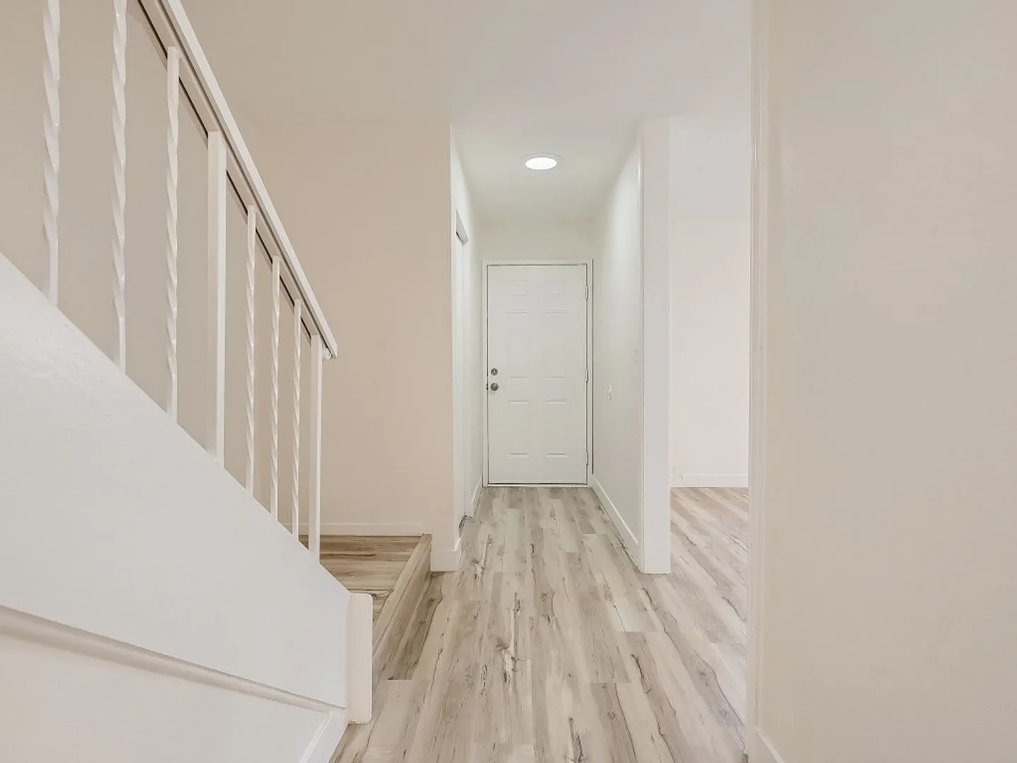 Beautiful Las Vegas Country Club townhome — Photo 2