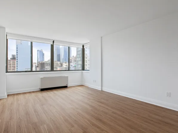 800 6th Avenue image 3 of 24