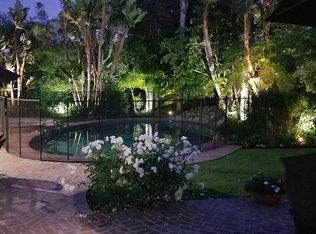 366 N Las Palmas Ave, Los Angeles, CA 90004