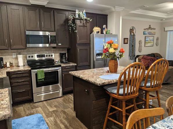 11720 Thousand Trails Rd #37, Willis, TX 77318