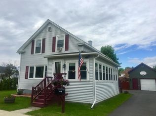 76 State St, Rouses Pt, NY 12979