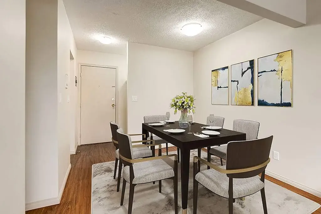 Greenbrook Apartments — Photo 4