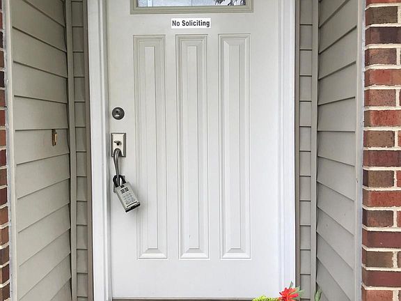 5th image of 5078 Blarney St