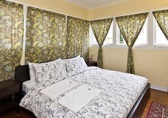 Corner Bedroom King Bed