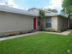 412 Cypress Ln, Round Rock, TX