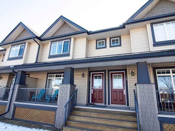 132 N Copperpond Blvd SE, Calgary, AB T2Z 1C3