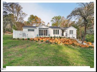 100 Eastwood Lake Rd, Chapel Hill, NC 27514