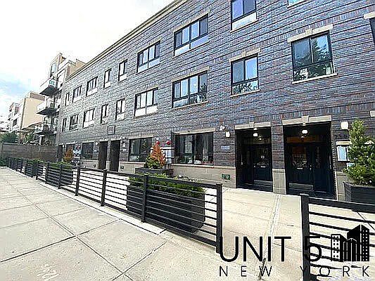 1st image of 735 Prospect Pl #2C