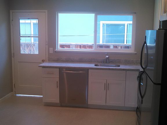 4th image of 3535 Yuba Ave