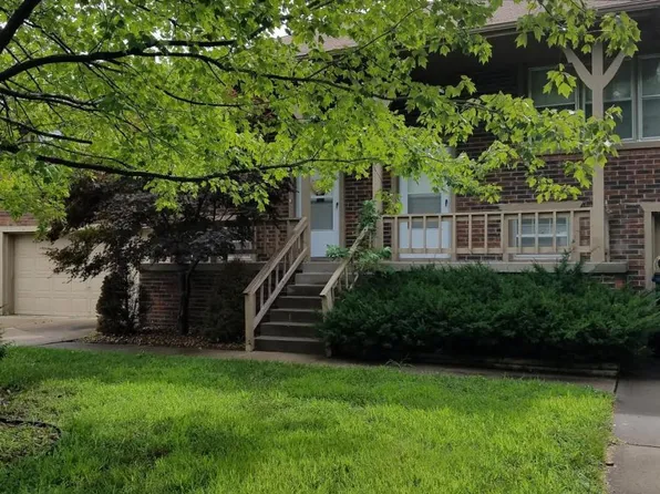 2708 NW 6th St, Blue Springs, MO 64014