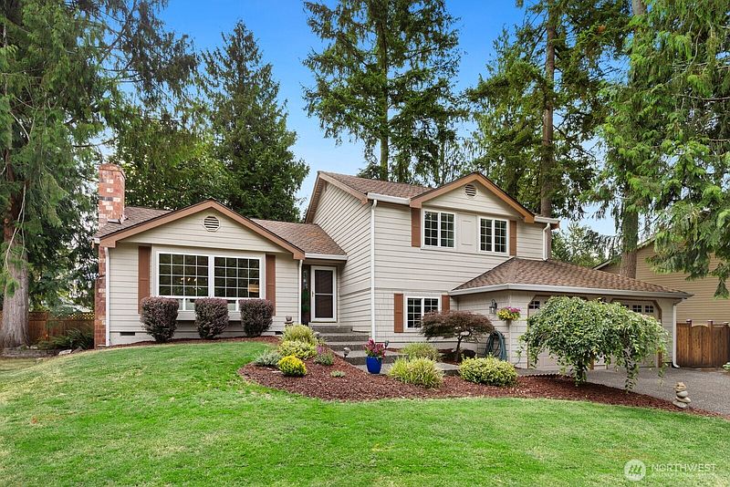 2nd image of 13708 175th Ct NE
