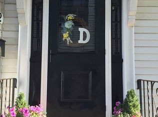 572 Springfield St, Chicopee, MA 01013