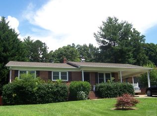 3071 Morning Dove Dr, Valdese, NC 28690