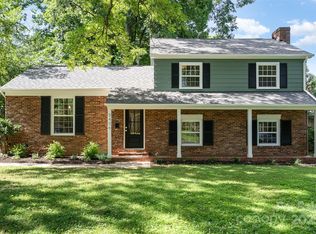 3406 Erinbrook Ln, Charlotte, NC 28215