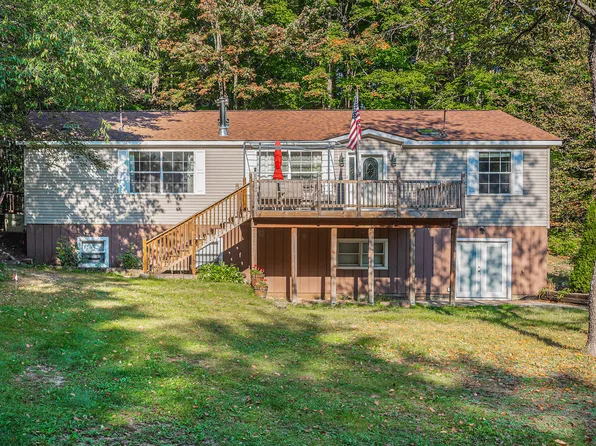 5822 Bodrie Ln, Gaylord, MI 49735