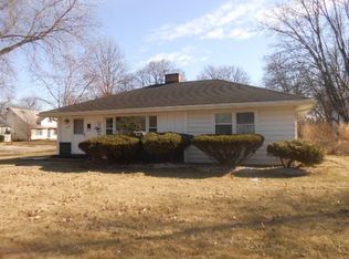 3121 Pelham Rd, Rockford, IL 61107