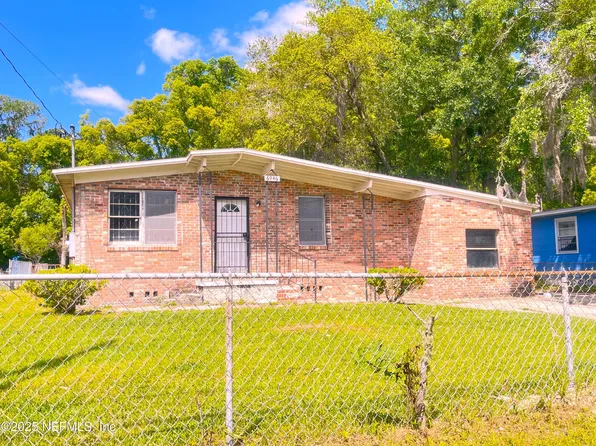 6946 WEST VIRGINIA Avenue, Jacksonville, FL 32209