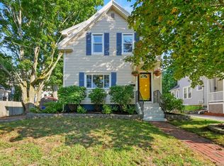 90 Washington St, Reading, MA 01867