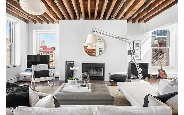 Rented by Douglas Elliman | media 16