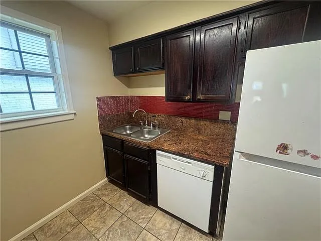 3738 S Interstate Highway 10 Service Rd W — Photo 6