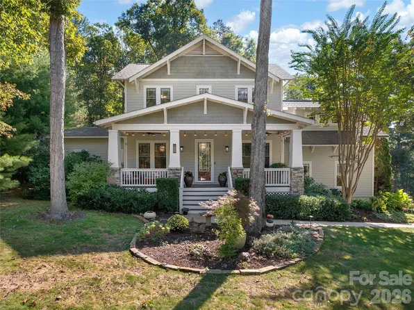 302 Yellowood Ln, Asheville, NC 28803