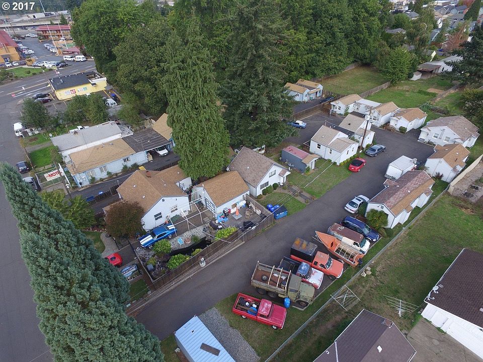 Roseway Court Apartments 4804 NE 97th Ave Portland OR Zillow