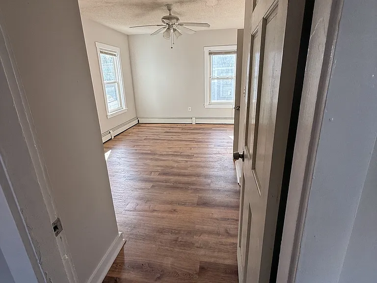 49 Arlington St #2 — Photo 13