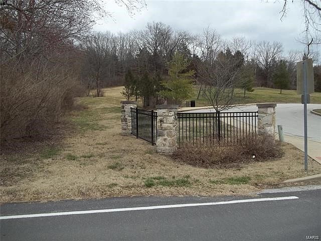 Easement to the property between woodline & Gate