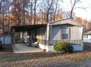 76 Jewell Ln, Big Sandy, TN 38221